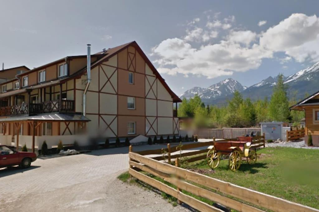 Apartman S Nadhernym Vyhladom Na Tatry Velky Slavkov Luaran gambar