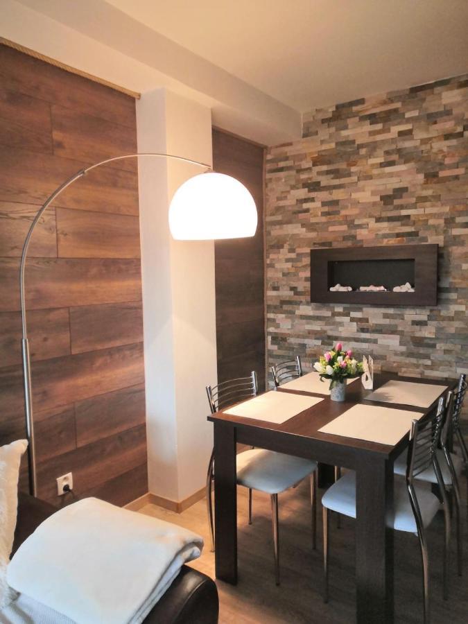 Apartman S Nadhernym Vyhladom Na Tatry Velky Slavkov Luaran gambar